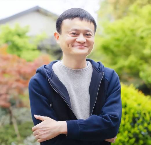 马云创业故事100字概括：有梦想敢行动，